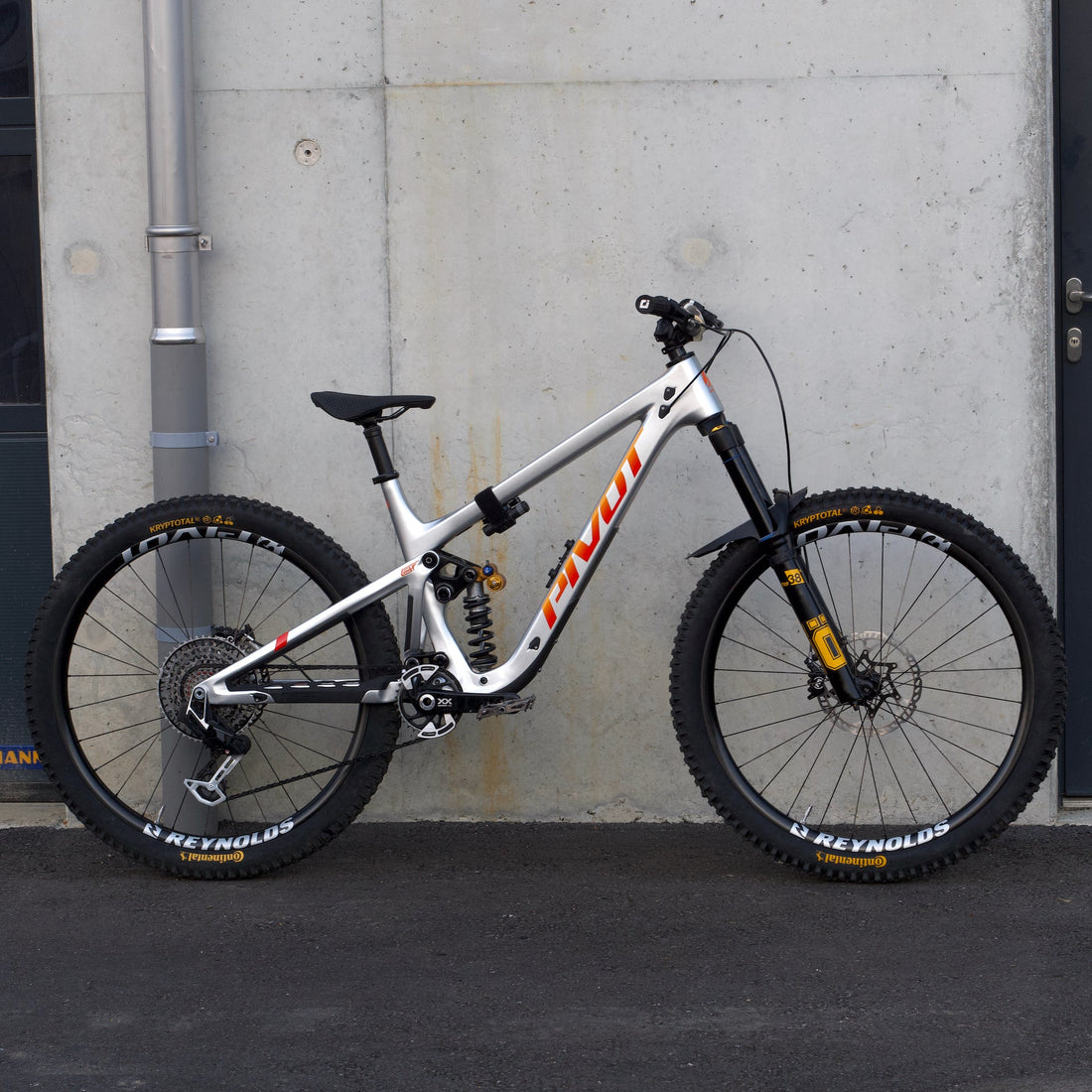 Pivot Firebird Öhlins