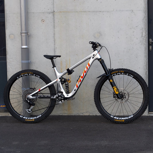 Pivot Firebird Öhlins